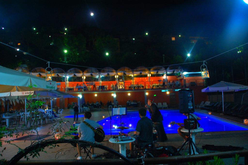 Turas Club Case Vacanze Bosa Exterior foto